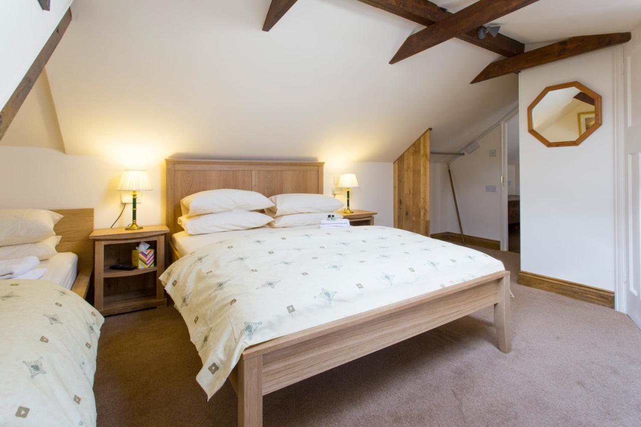 Oakwood Heathrow Couette-café Hillingdon