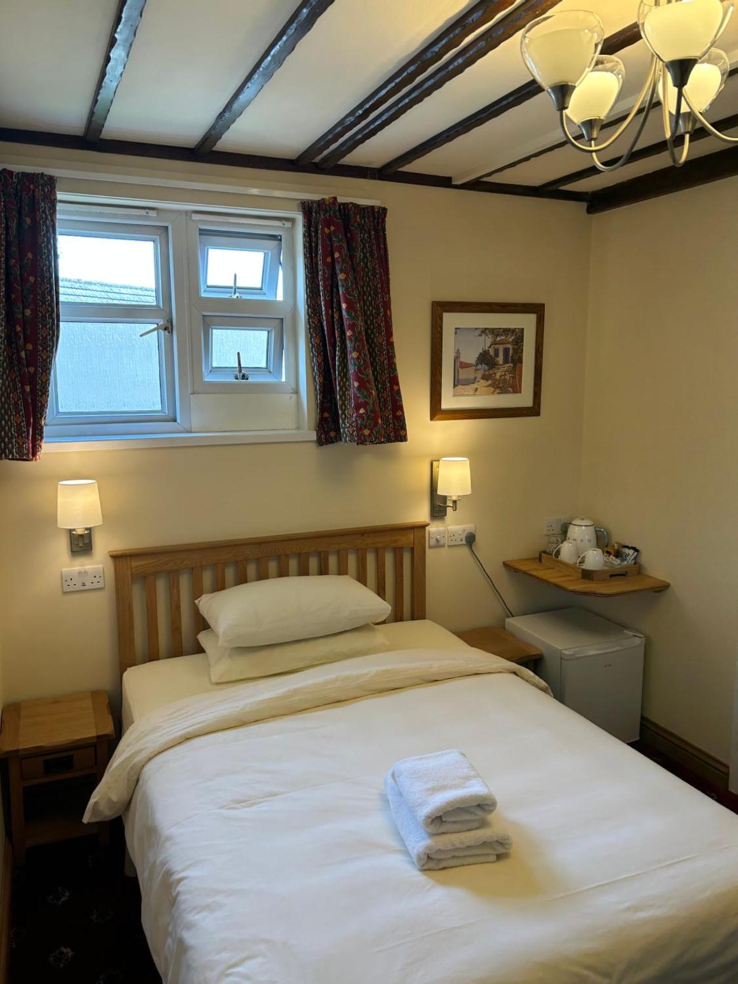 Oakwood Heathrow 2*